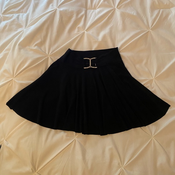 Clovis Dresses & Skirts - Cute Little Black Mini Skirt